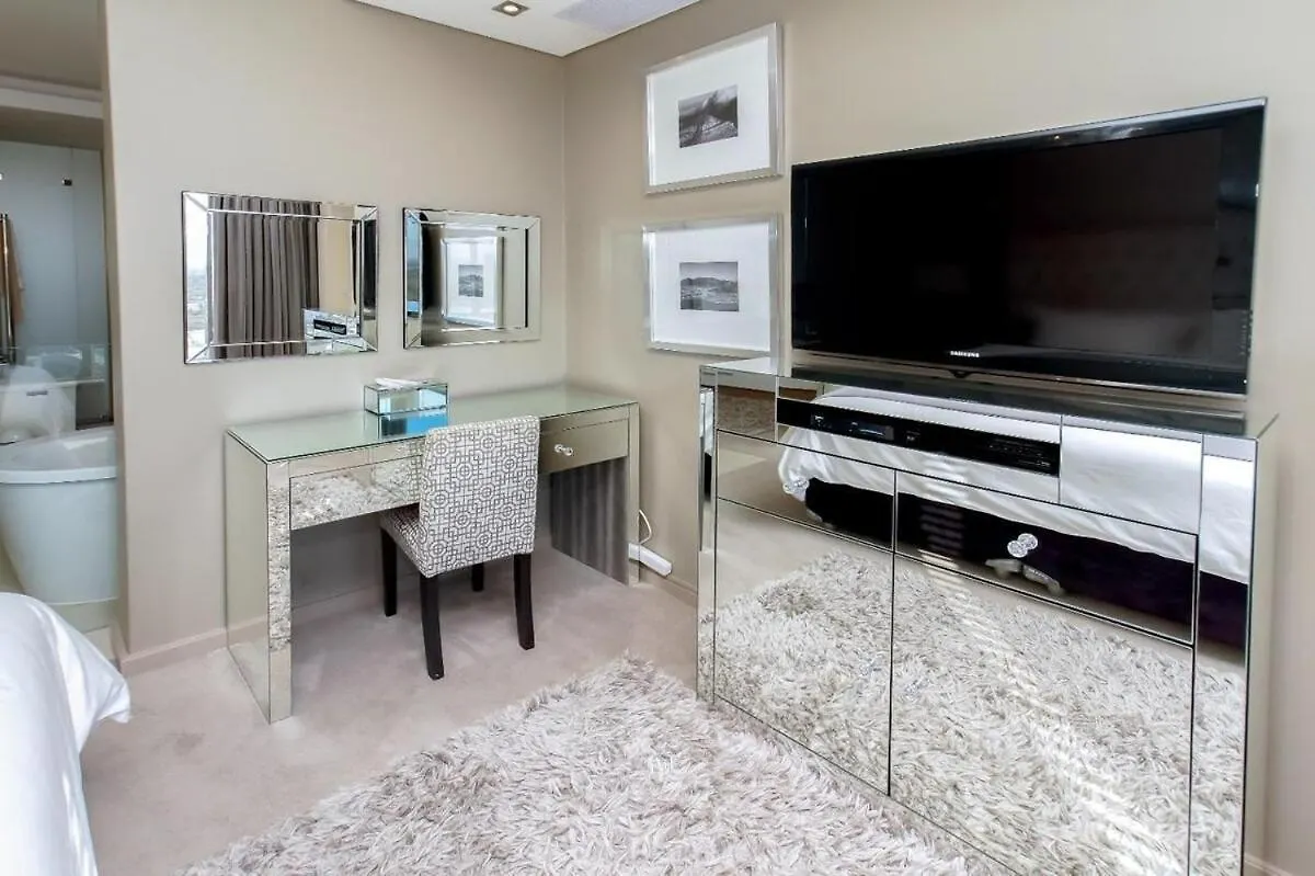 Luxury Penthouse -Crystal Towers Apartment Cape Town