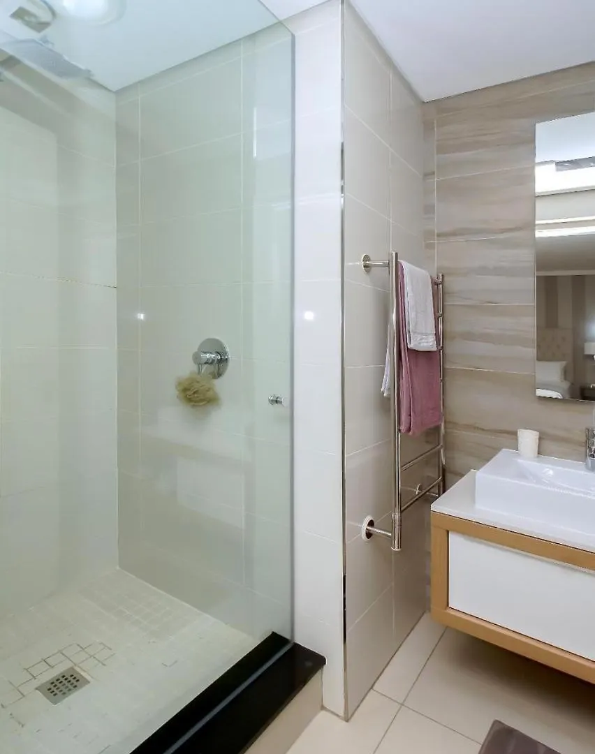 Luxury Penthouse -Crystal Towers Apartment Cape Town South Africa