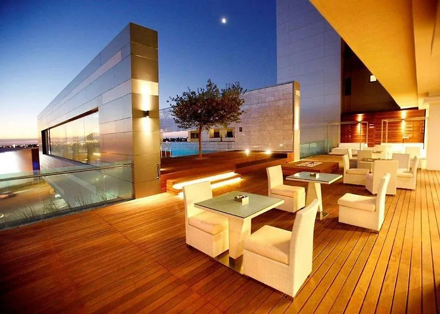 Luxury Penthouse -Crystal Towers Apartment Cape Town South Africa